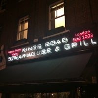 Foto tirada no(a) Kings Road Steakhouse &amp;amp; Grill por Ed D. em 11/24/2013
