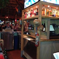 12/1/2012 tarihinde Mark M.ziyaretçi tarafından Islands Restaurant'de çekilen fotoğraf