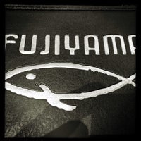 Photo prise au Fujiyama Sushi par Brad R. le2/14/2020