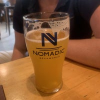Das Foto wurde bei Nomadic Beerworks von Stevey T. am 5/21/2022 aufgenommen