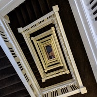 รูปภาพถ่ายที่ Hotel Vertigo โดย Ian T. เมื่อ 2/5/2019