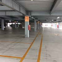 佐野プレミアムアウトレット 立体駐車場 佐野市の駐車場