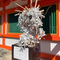 Photo taken at Kamigamo-Jinja Shrine by りょんりょん on 3/30/2024