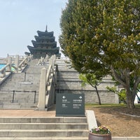Photo taken at The National Folk Museum of Korea by Roberto d. on 5/4/2024