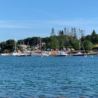 Presqu'île de Conleau Beach