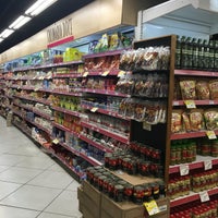 Photo taken at Supermercado Zona Sul by Carolina R. on 4/22/2016