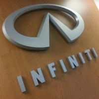 4/1/2013にPeter K.がInfiniti of Clarendon Hillsで撮った写真