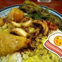 Restoran Raso Omak Den Restaurante Malayo En Wardieburn Camp