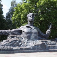 Photo taken at Памятник С. А. Есенину by Yakov F. on 6/26/2019