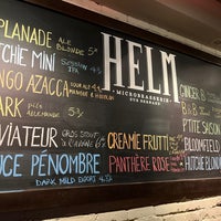 Photo taken at HELM Microbrasserie by Viajecitos on 9/17/2022
