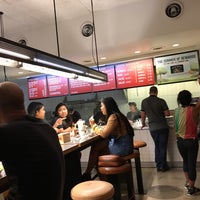 Photo taken at Chipotle Mexican Grill by John L. on 9/21/2016