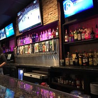 1/18/2017 tarihinde John L.ziyaretçi tarafından Bleachers Sports Bar'de çekilen fotoğraf