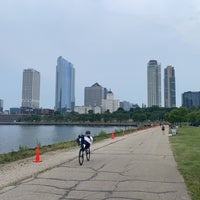 Foto tomada en Milwaukee Downtown  por Turki. el 7/14/2023