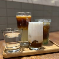 Foto tirada no(a) Atelier Coffee por Tịt em 6/5/2022