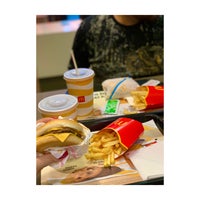 Photo taken at McDonald&amp;#39;s by Ida.afz on 9/29/2022