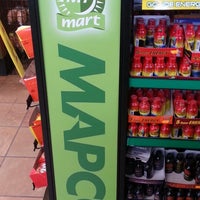 Photo prise au MAPCO Mart par Marla R. le12/4/2012