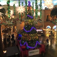 Photo taken at The Quarter at Tropicana by WEA Jr. on 11/20/2019