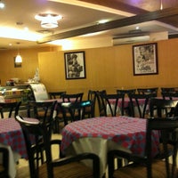 Photo taken at Bella Italia, Dhanmondi by Dipu on 10/4/2012