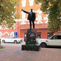 Photo taken at Разноцветный Ленин by Giv U. on 10/5/2018