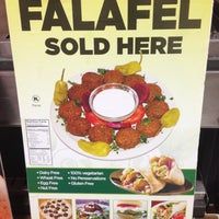 Photo taken at Halal Food Express by meshary A. on 5/14/2013