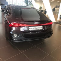 Photo taken at Audi Zentrum Hamburg by 💣💣EMRE💣💣 on 9/19/2018