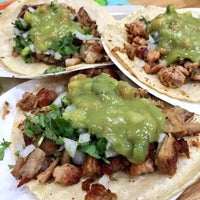 Photo taken at Tacos Al Suadero Iv by Jessie S. on 8/23/2015