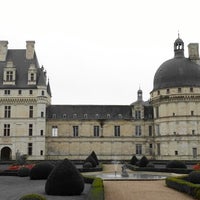 10/8/2012 tarihinde Hiroyuki M.ziyaretçi tarafından Office de Tourisme de Tours Val de Loire'de çekilen fotoğraf