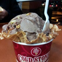 Photo taken at Cold Stone Creamery by Michelle R. on 12/16/2012