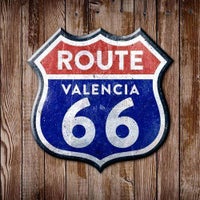 Foto scattata a Route 66 Valencia da Route 66 Valencia il 2/24/2017