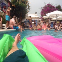 Foto tomada en Ibiza Sun Apartments  por Lazoore el 8/8/2015