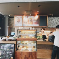 Photo taken at Robeks Juice 自由が丘店 by Aira on 9/19/2015