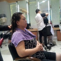 Photo taken at May May Salon by Yenny H. on 1/26/2013
