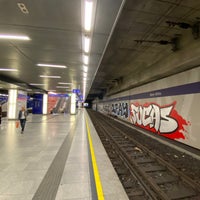 Photo taken at CAT Station Landstraße - Wien Mitte by kypexin on 6/28/2023