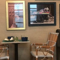 Photo taken at Jules Kitchen at Circa 39 Hotel by Alexander S. on 6/13/2017
