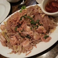รูปภาพถ่ายที่ Saigon Grill โดย Yoonjoo K. เมื่อ 11/26/2012