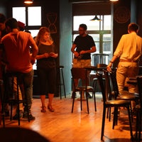 9/26/2017에 Happy Hours Pub님이 Happy Hours Pub에서 찍은 사진