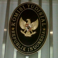 Review Komisi Yudisial Republik Indonesia