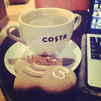 Photo taken at Costa Coffee by Euy Suk K. on 5/29/2013