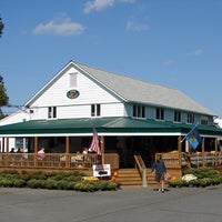 Foto tomada en Fifer Orchards Farm and Country Store  por Fifer Orchards Farm and Country Store el 1/24/2014