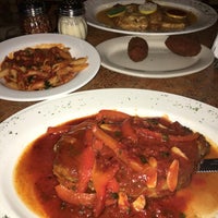 Foto diambil di Spoto&amp;#39;s Italian Restaurant oleh Emily D. pada 9/14/2016