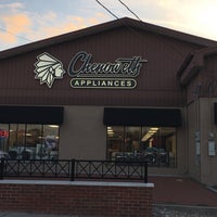 Chenoweth Liances Furniture Home In Louisville Photo Taken At Chenoweth Liances By Dawn T On 10 13 2016