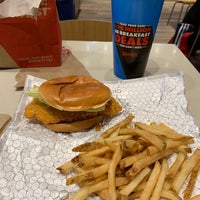 Photo taken at Wendy’s by Brian S. on 3/15/2020