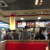 Das Foto wurde bei Burger King von Hasan K. am 7/28/2017 aufgenommen