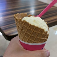 Photo taken at Baskin-Robbins by M i. on 5/2/2021