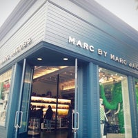 Photo taken at Marc Jacobs - Closed by Hyewon L. on 6/10/2013