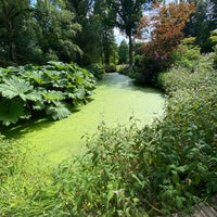 Das Foto wurde bei Winterbourne House &amp;amp; Garden von Hesham 🇬🇧🇸🇦 am 7/10/2022 aufgenommen