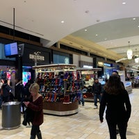 Photo taken at Smith Haven Mall by Rohan M. on 12/22/2019