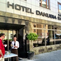 Foto scattata a Hotel Danubia Gate da Miro S. il 6/21/2013