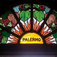 Das Foto wurde bei Palermo Italian Restaurant von Palermo Italian Restaurant am 10/6/2016 aufgenommen