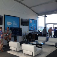 Photo taken at Salesforce.com America&amp;#39;s Cup Chalet by wenny l. on 9/22/2013